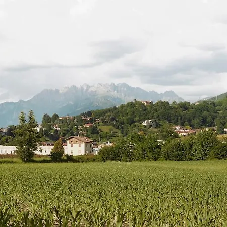 Apartment In Nature, Just 15 Minutes From *